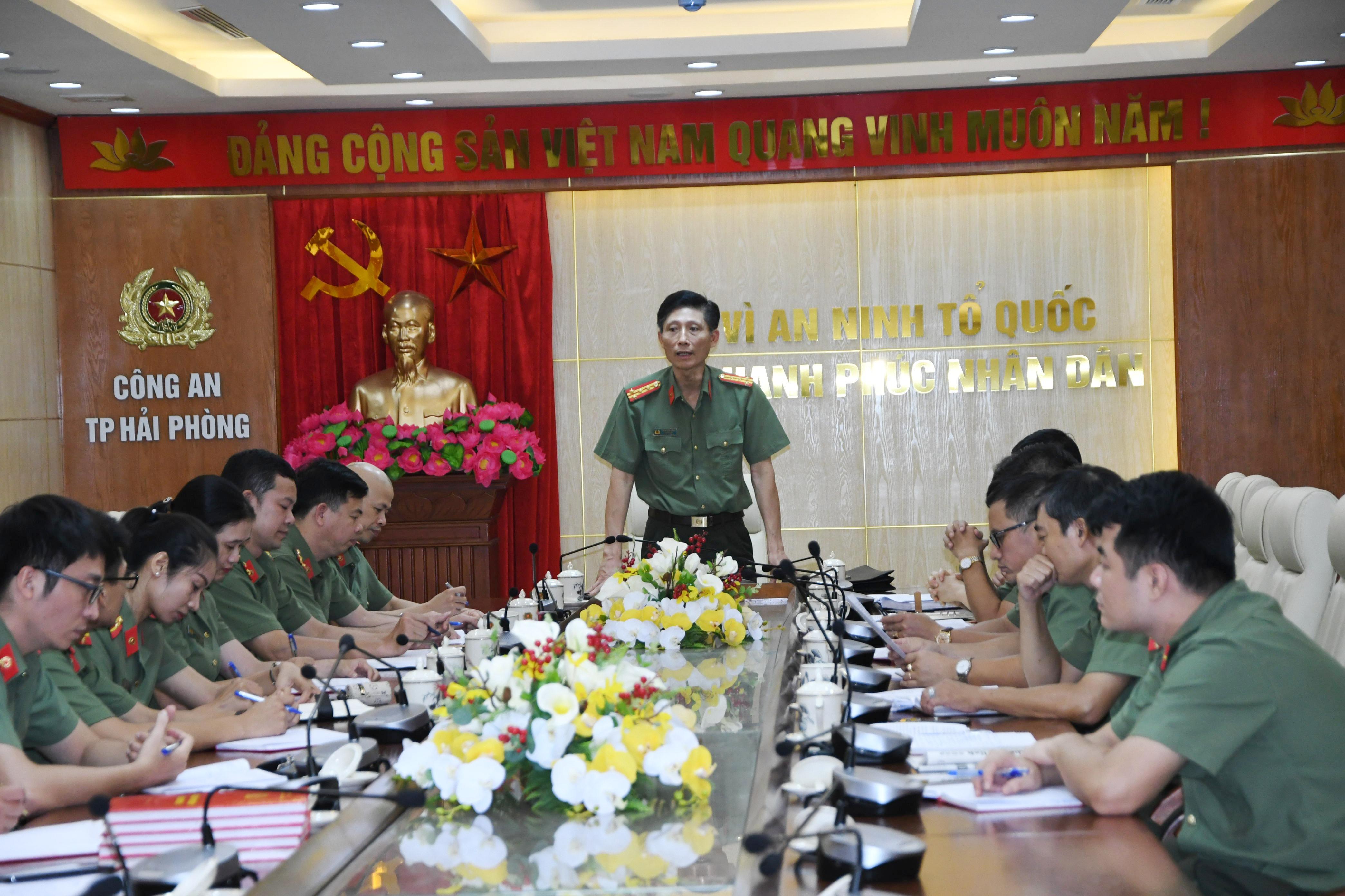 Kiểm tra công tác đầu năm 2022 tại Cơ quan Ủy ban Kiểm tra Đảng ủy Công an thành phố